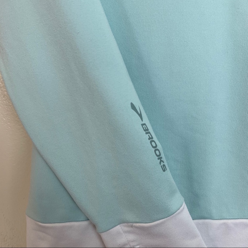 Brooks Athletic Front Zip Jacket - image 6